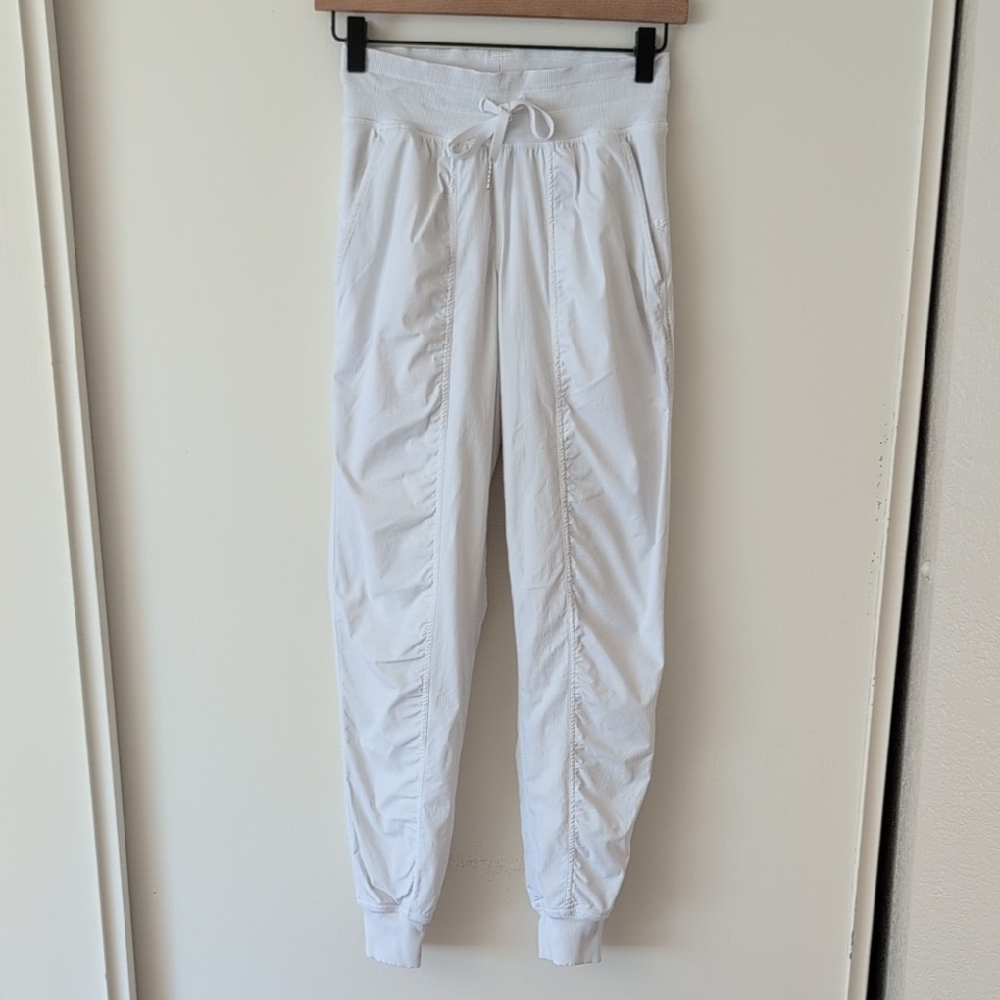 lululemon athletica Womens 2 Dance Studio Joggers White Activewear Athleisure